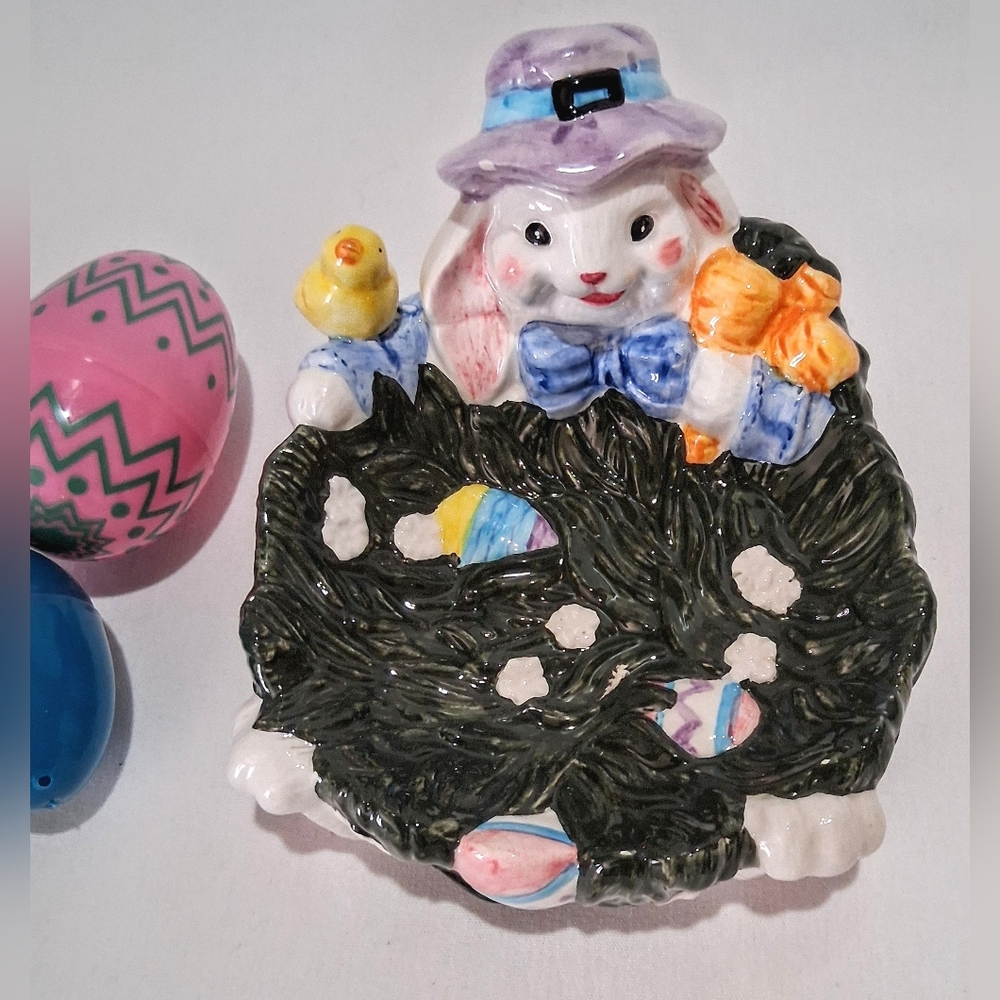 Vintage Easter Candy Dish - Ceramic - Caffco Int'l Made in Taiwan